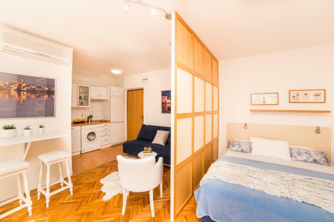 Marivan Centar&Beach Makarska Ngoại thất bức ảnh