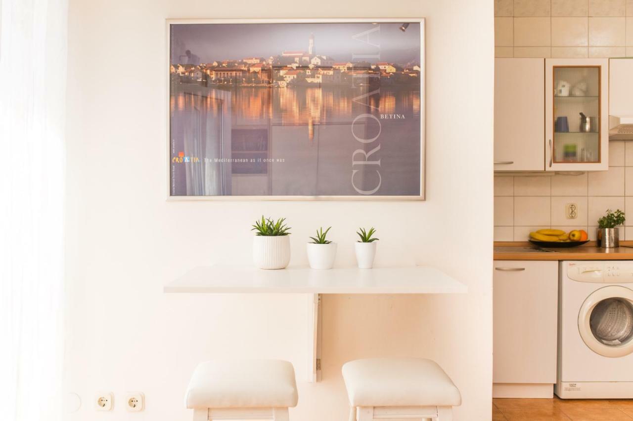 Marivan Centar&Beach Makarska Ngoại thất bức ảnh