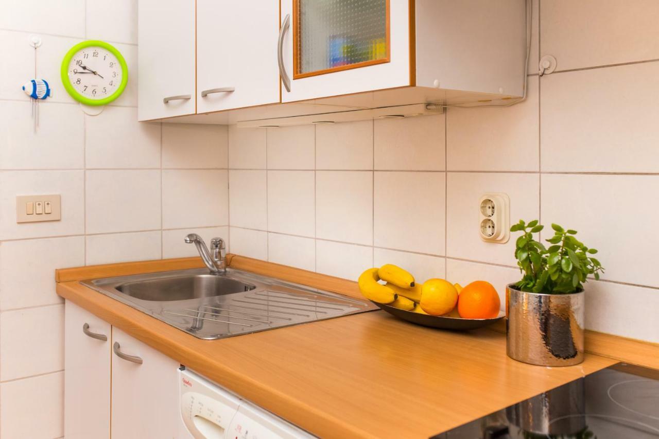 Marivan Centar&Beach Makarska Ngoại thất bức ảnh