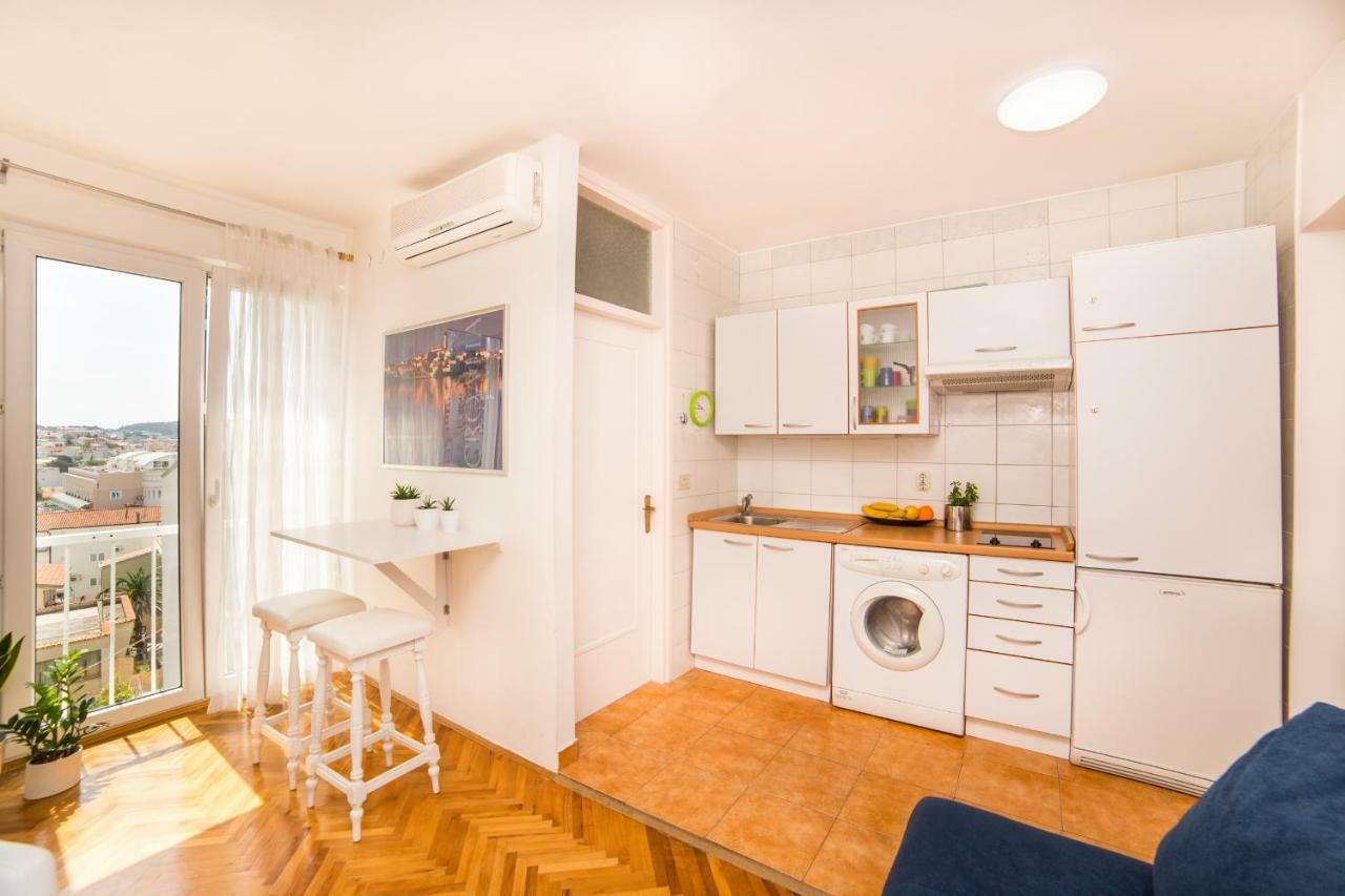 Marivan Centar&Beach Makarska Ngoại thất bức ảnh