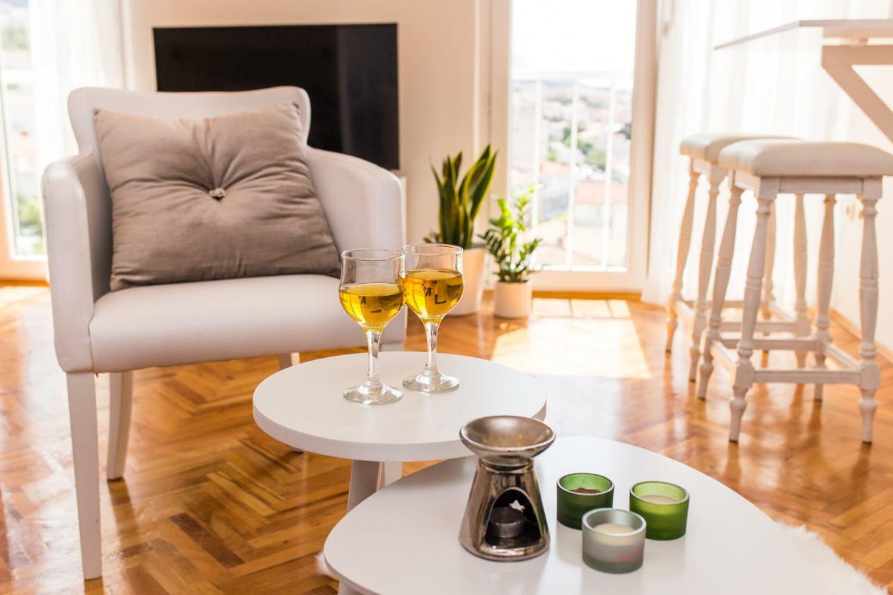Marivan Centar&Beach Makarska Ngoại thất bức ảnh