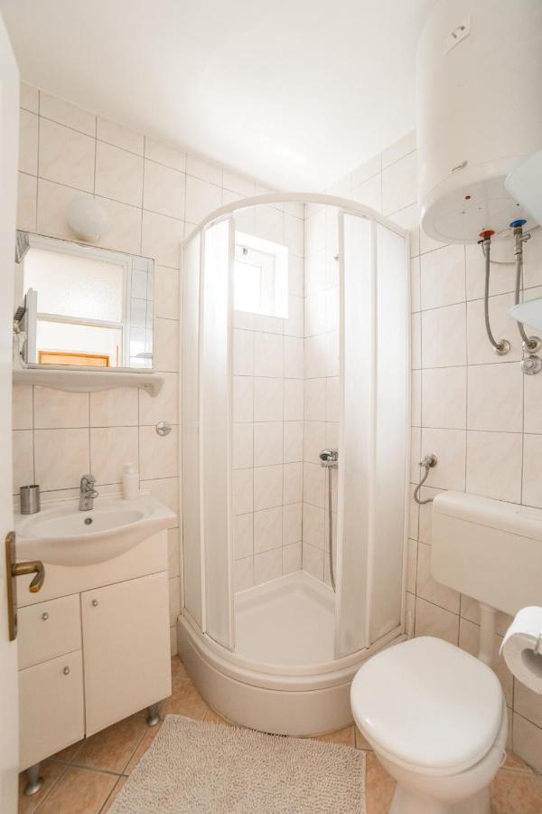 Marivan Centar&Beach Makarska Ngoại thất bức ảnh